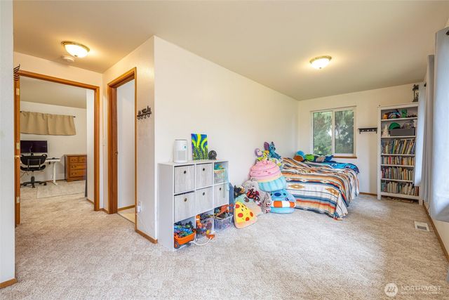 4390 Fleet Road, Blaine, WA 98230