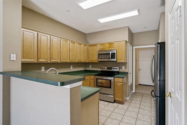 2968 Muirfield Drive, Lewisville, TX 75067