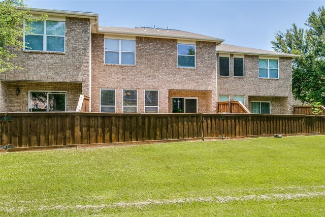 2968 Muirfield Drive, Lewisville, TX 75067