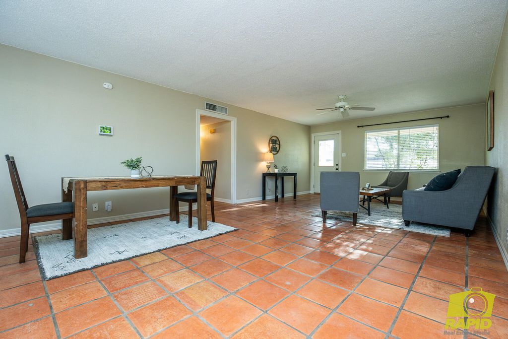 Image 14 of property listing at 1013 Wynne Avenue, San Angelo, TX 76905