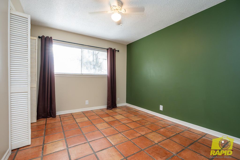 Image 16 of property listing at 1013 Wynne Avenue, San Angelo, TX 76905