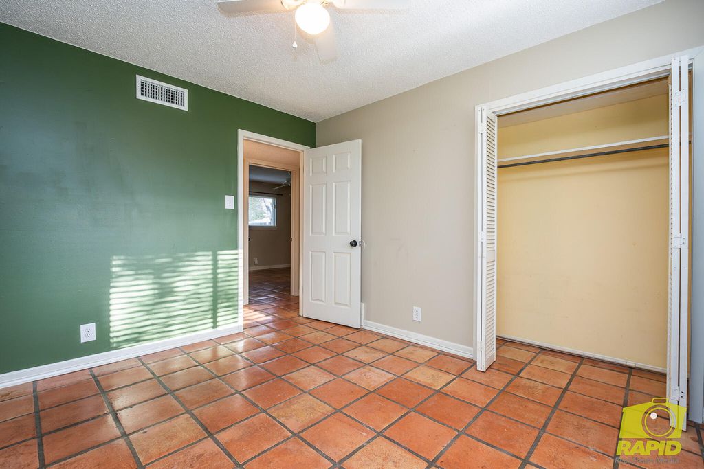 Image 17 of property listing at 1013 Wynne Avenue, San Angelo, TX 76905