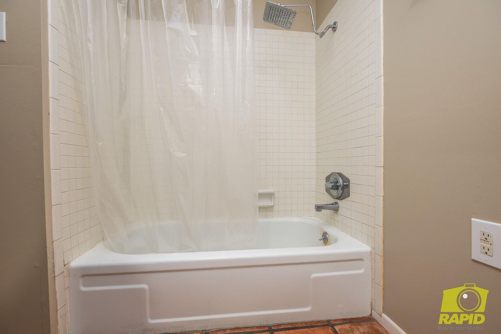 Image 24 of property listing at 1013 Wynne Avenue, San Angelo, TX 76905