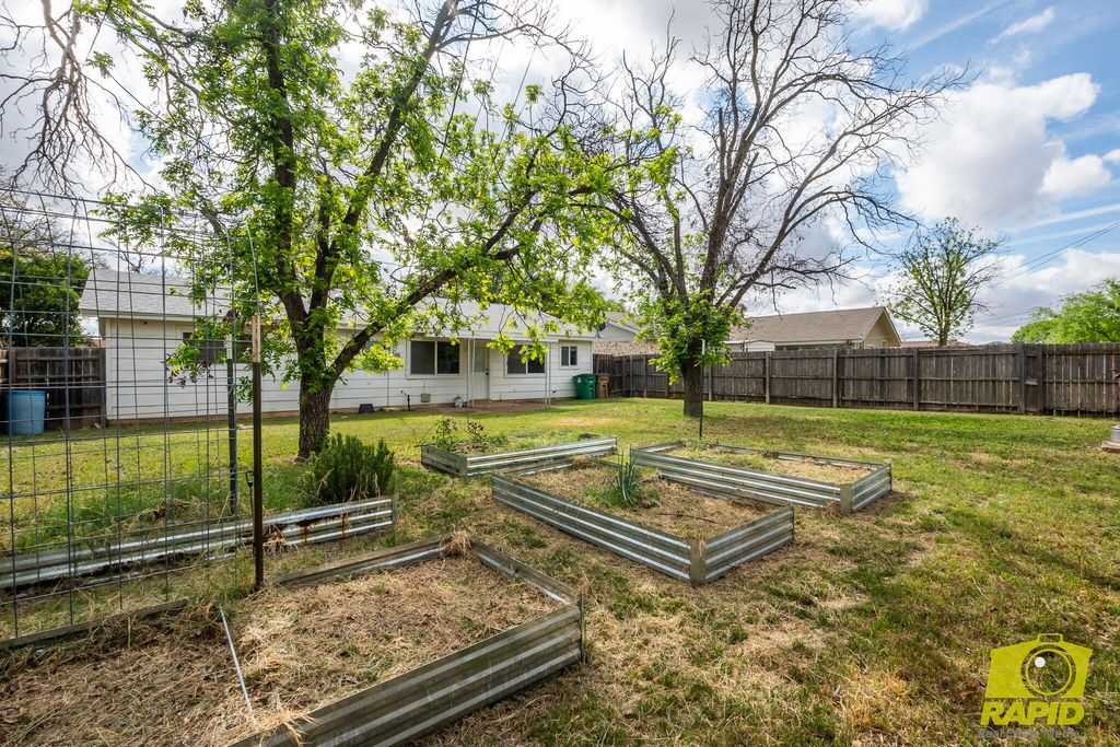 Image 27 of property listing at 1013 Wynne Avenue, San Angelo, TX 76905