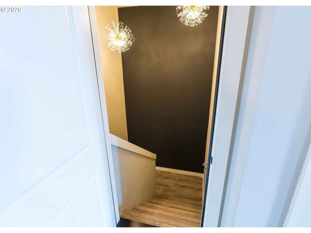 1214 W AVOCET Pl, La Center, WA 98629