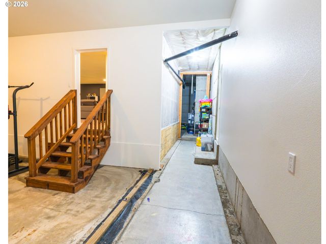 1214 W AVOCET Pl, La Center, WA 98629