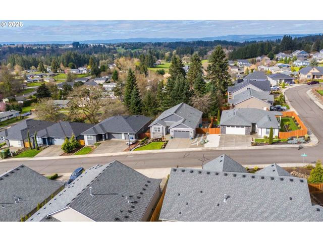1214 W AVOCET Pl, La Center, WA 98629