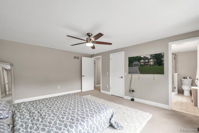 2147 Hickory Leaf Court, Rochester Hills, MI 48309