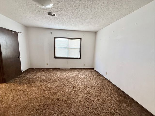 201 E H Street, Russellville, AR 72801