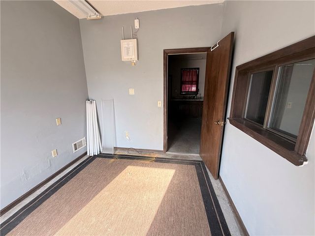 201 E H Street, Russellville, AR 72801