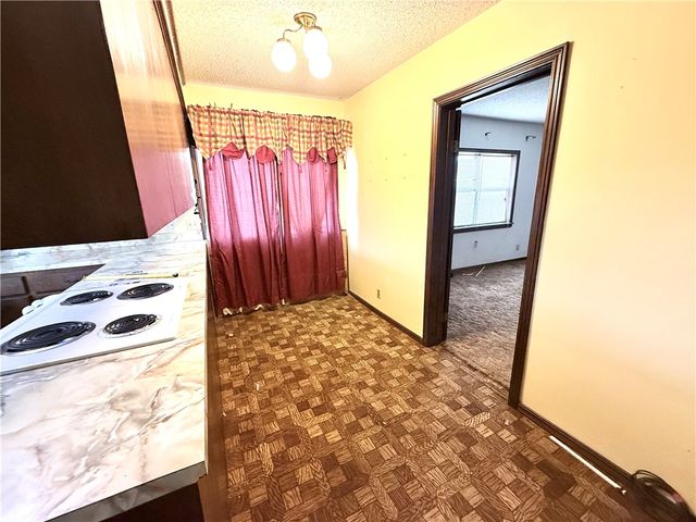 201 E H Street, Russellville, AR 72801