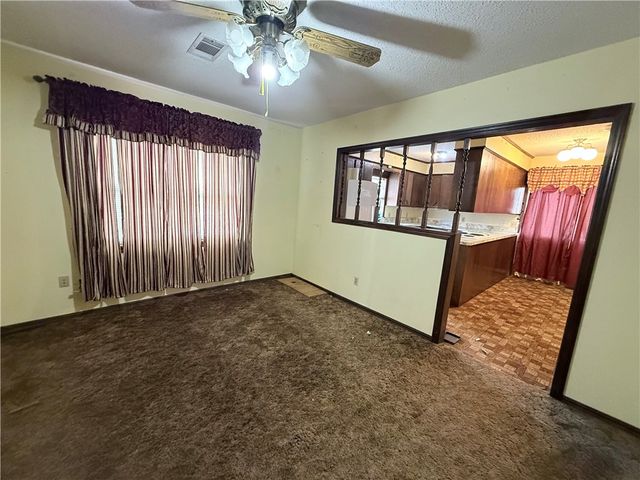 201 E H Street, Russellville, AR 72801