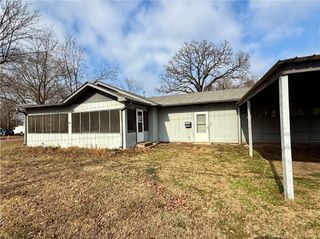 201 E H Street, Russellville, AR 72801