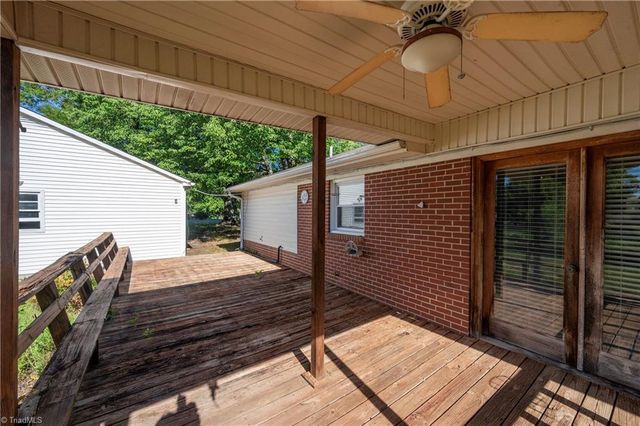5751 Vickie Drive, Winston-salem, NC 27106