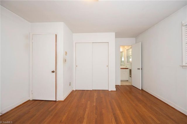 5751 Vickie Drive, Winston-salem, NC 27106
