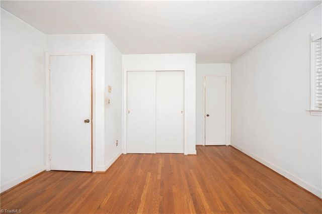 5751 Vickie Drive, Winston-salem, NC 27106