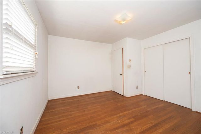5751 Vickie Drive, Winston-salem, NC 27106