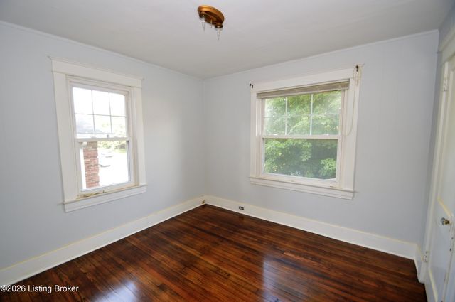 2102 Murray Ave, Louisville, KY 40205