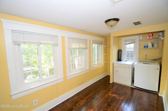 2102 Murray Ave, Louisville, KY 40205