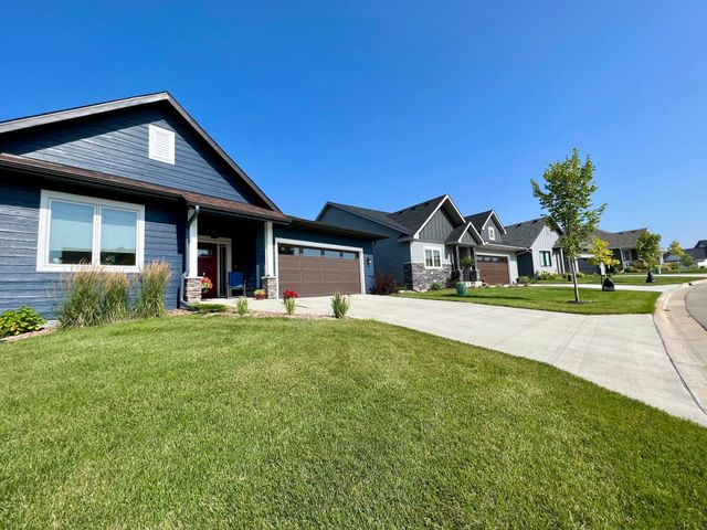 2015 Erie Drive, Northfield, MN 55057