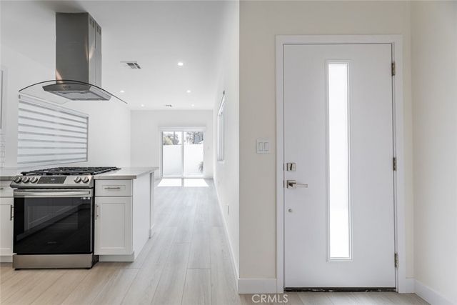 1300 Dorothy Drive C, Glendale, CA 91202