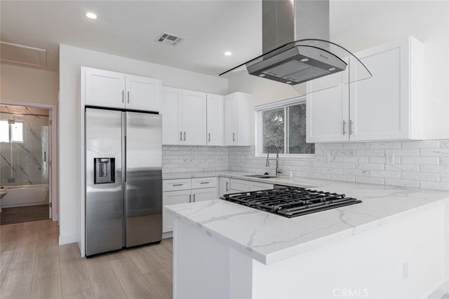 1300 Dorothy Drive C, Glendale, CA 91202