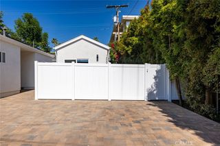 1300 Dorothy Drive C, Glendale, CA 91202