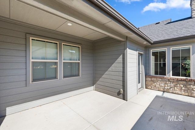 4241 N Bellina Lane, Meridian, ID 83642