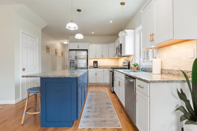 303 Derry Road, Chester, NH 03036