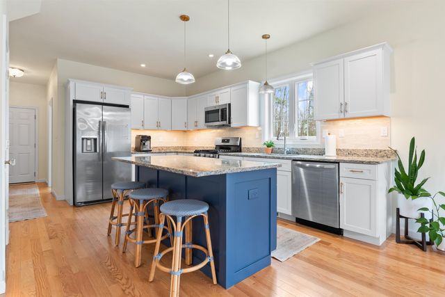 303 Derry Road, Chester, NH 03036
