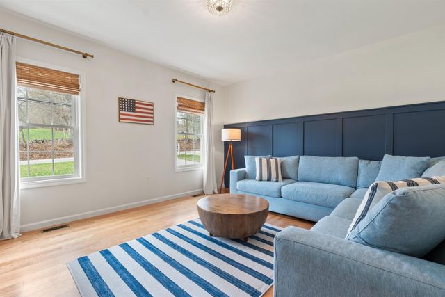 303 Derry Road, Chester, NH 03036