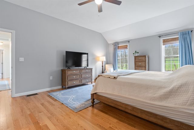 303 Derry Road, Chester, NH 03036