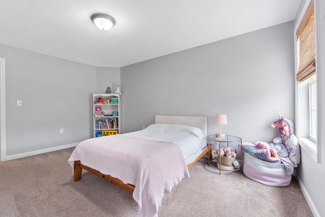 303 Derry Road, Chester, NH 03036