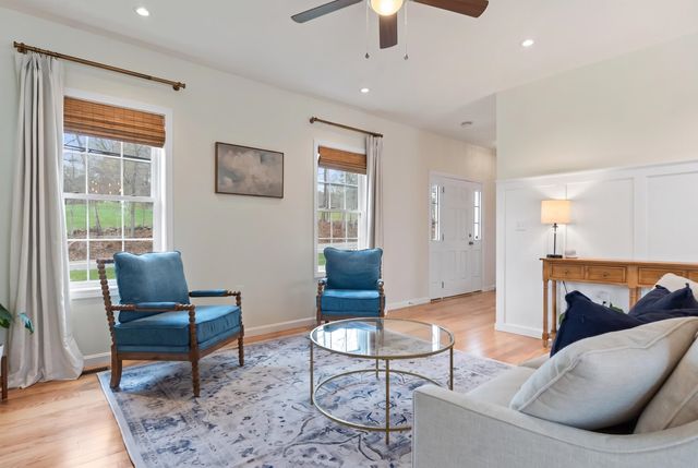 303 Derry Road, Chester, NH 03036