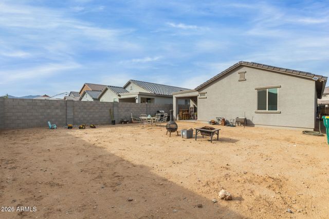 17015 W BUTLER Avenue, Waddell, AZ 85355