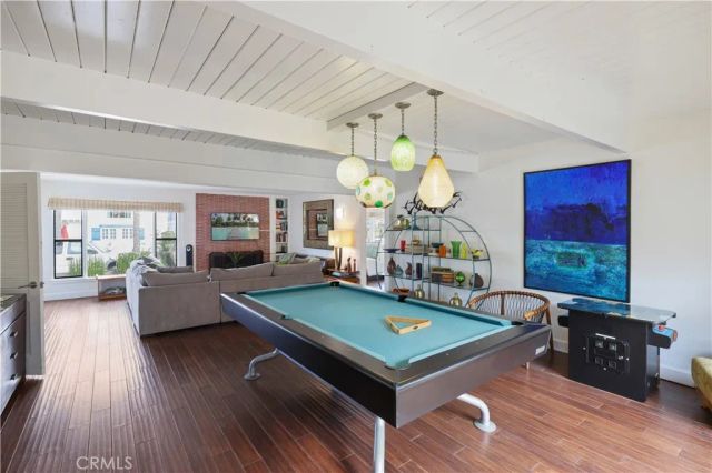 1735 E Ocean, Newport Beach, CA 92661