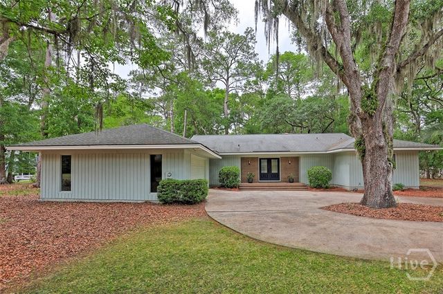2 Abbott Lane, Savannah, GA 31411