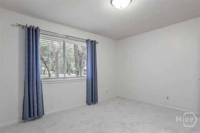 2 Abbott Lane, Savannah, GA 31411