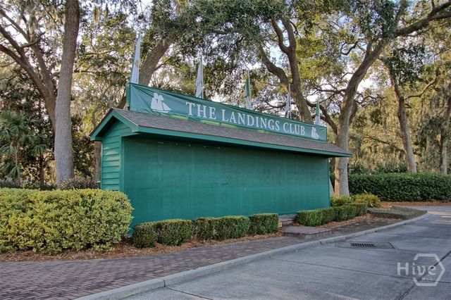 2 Abbott Lane, Savannah, GA 31411