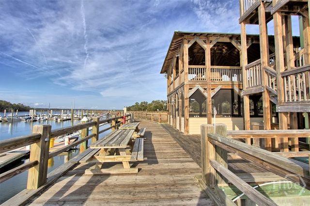 2 Abbott Lane, Savannah, GA 31411