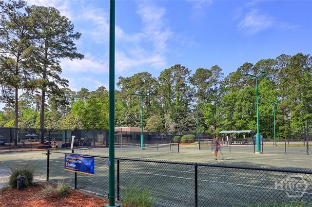 2 Abbott Lane, Savannah, GA 31411