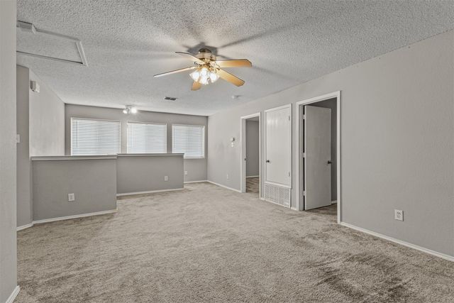 9305 Goldenview Drive, Fort Worth, TX 76244
