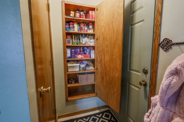 1115 E 7th Street, Pella, IA 50219