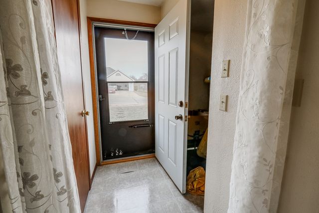 1115 E 7th Street, Pella, IA 50219