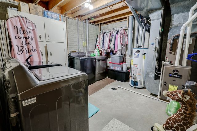 1115 E 7th Street, Pella, IA 50219