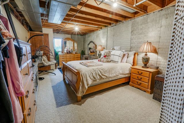 1115 E 7th Street, Pella, IA 50219