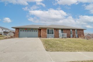 1115 E 7th Street, Pella, IA 50219