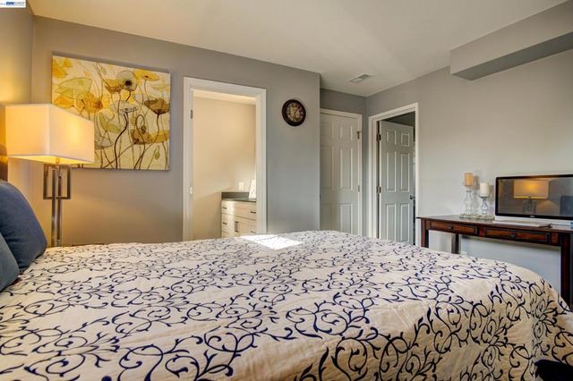 4403 Amador, Fremont, CA 94538