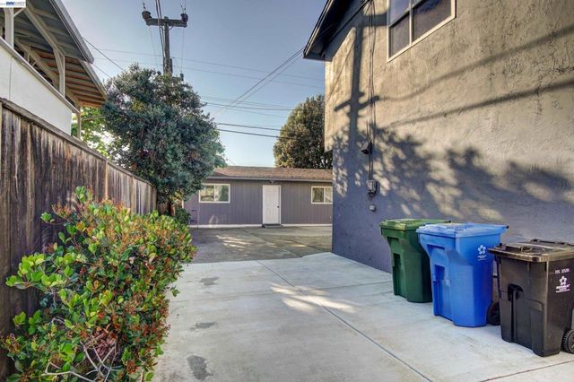 4403 Amador, Fremont, CA 94538
