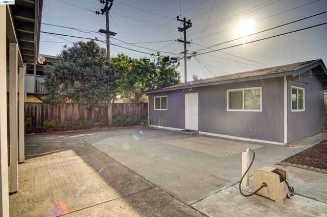 4403 Amador, Fremont, CA 94538